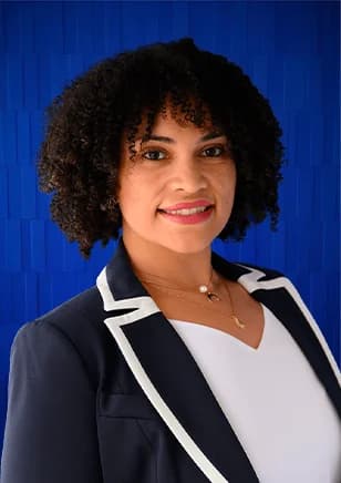 Maria Holmes