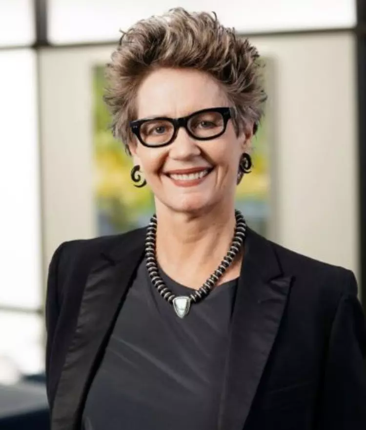 Leslie Brueckner