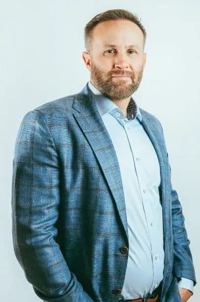 Todd Bradford